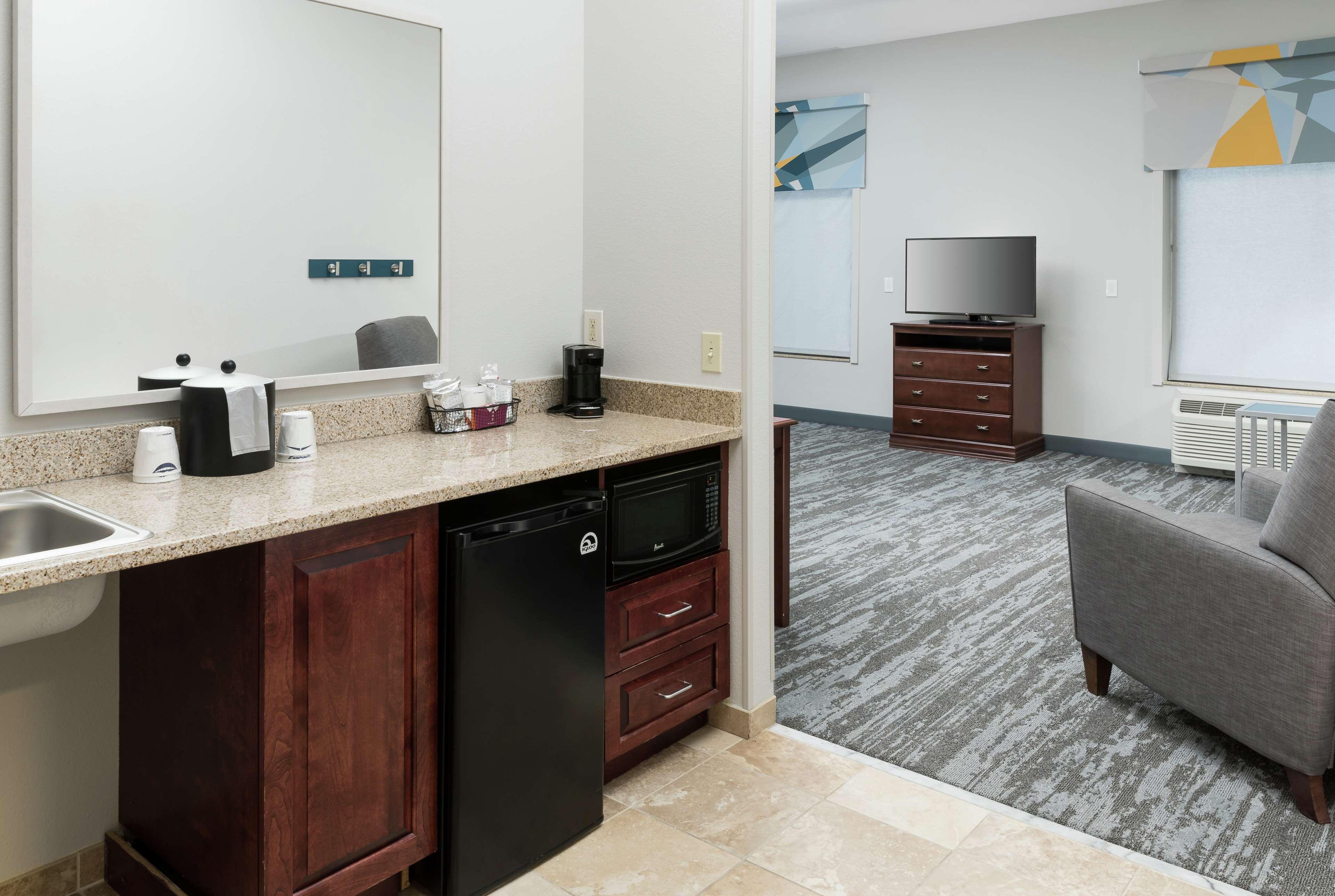 Hampton Inn & Suites Rochester-North Exteriör bild