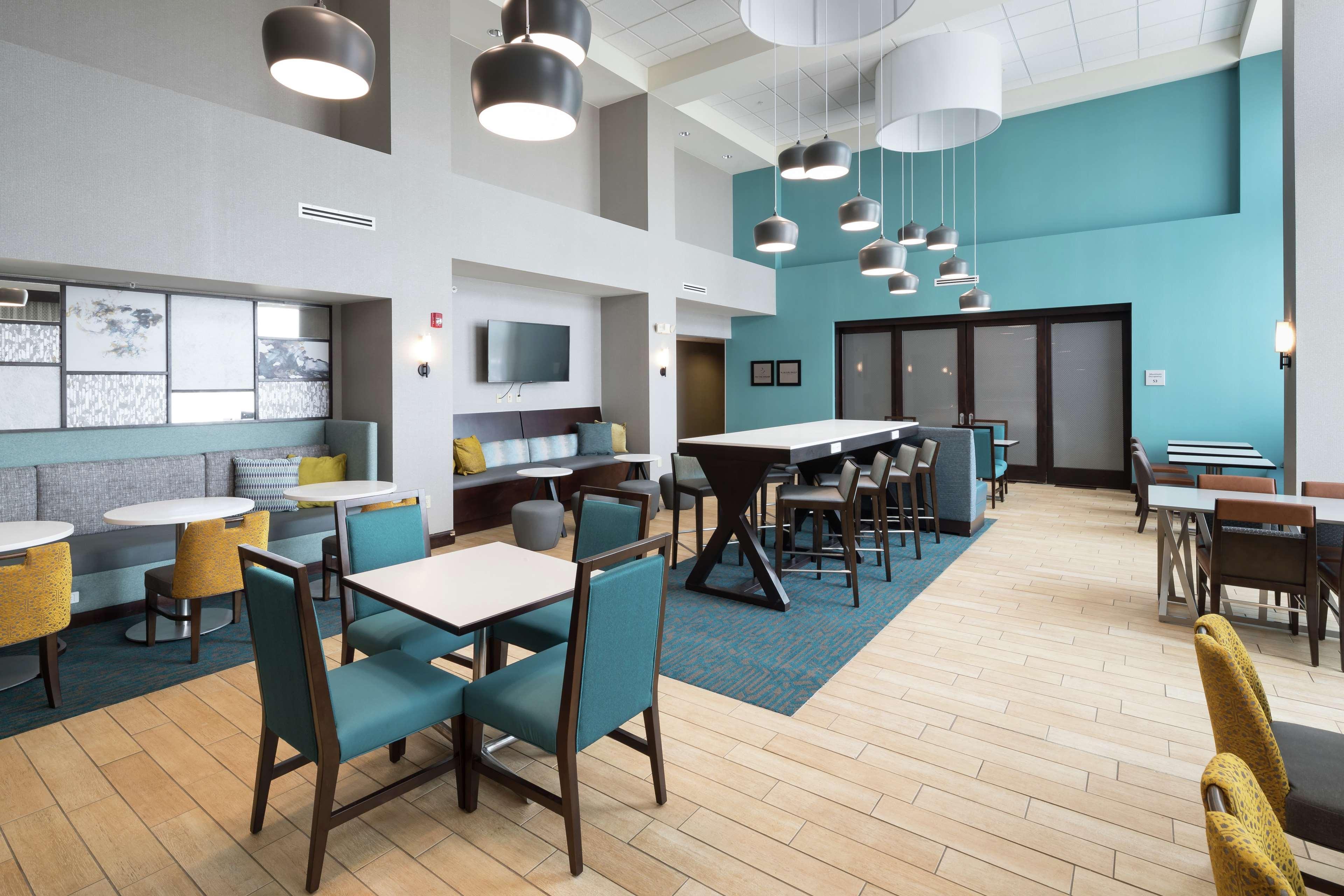 Hampton Inn & Suites Rochester-North Exteriör bild